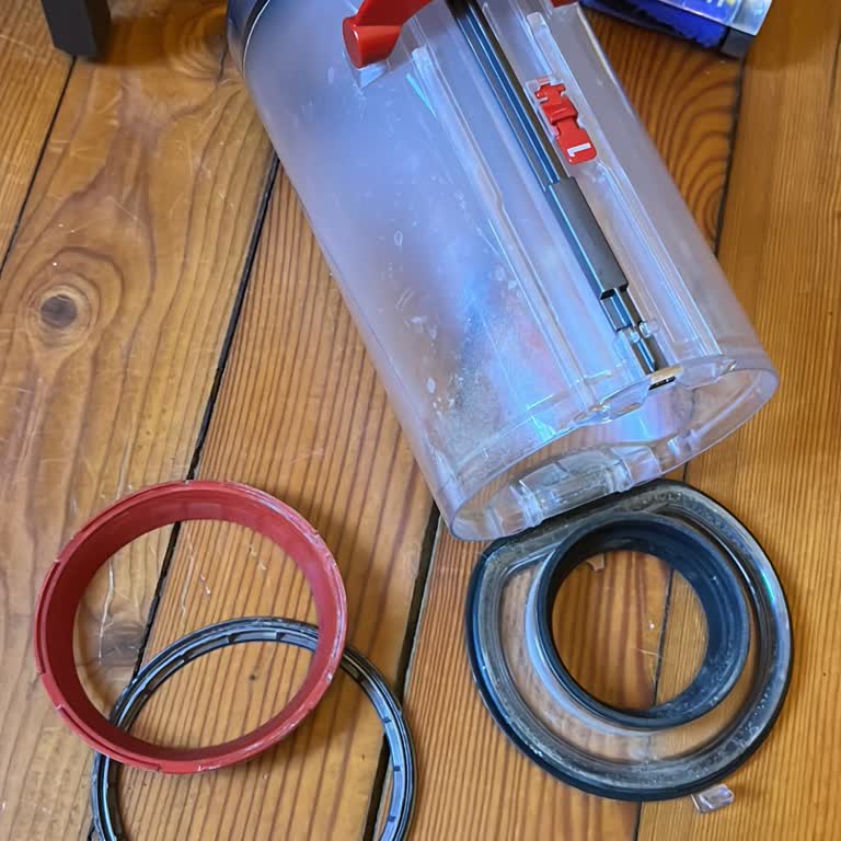 Dyson Süpürgeyle Yaşanan Garanti Ve Parça Sorunları