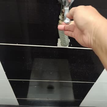 Ege Üniversitesi Ziraat Kafe'de Temizlik Sorunu Ve Sağlıksız Ortam