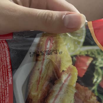 Son Kullanma Tarihi Geçmiş Ürün Satışıyla Zehirlenme Yaşadım