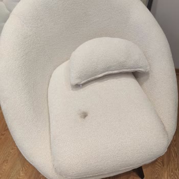 Koltuk Takımı Geç Teslim Edildi Ve Lekeli Geldi İletişimde Sorun Yaşanıyor