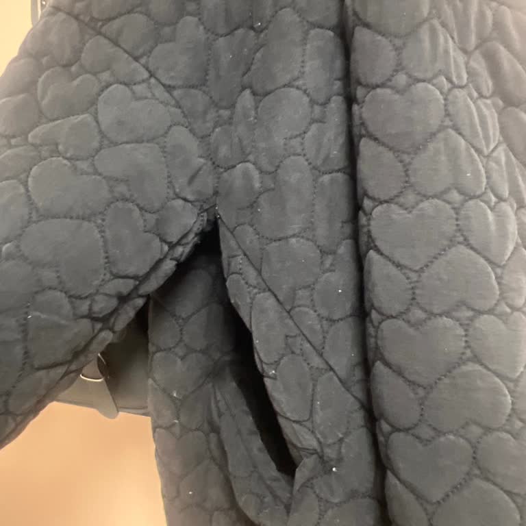 Zara Kapitone Montta Tüylenme Ve Renk Solması Sorunu