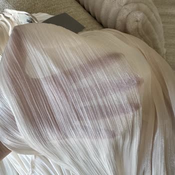 Sinem Kıvanç Butik Aldığım Elbise Beklentimi Karşılamadı, İade Süreci Hayal Kırıklığı Yarattı