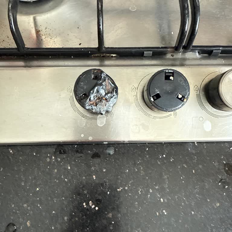 Bosch Ankastre Ocak Düğmeleri Hem Hatalı Hem Fahiş Fiyatlı