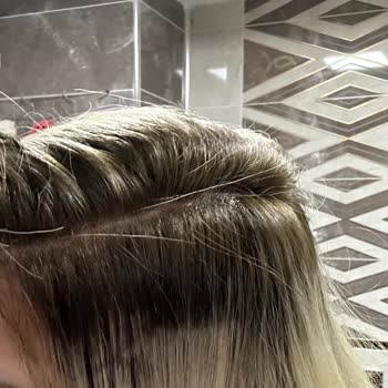 San Kuaför Hayal Kırıklığı Yaratan Saç Boyama Deneyimi