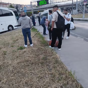 Büyük İstanbul Otogarı | Esenler Otobüs Otogara Girmedi, Yolcular Trafikte Tehlikeye Atıldı!