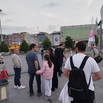 Büyük İstanbul Otogarı | Esenler Otobüs Otogara Girmedi, Yolcular Trafikte Tehlikeye Atıldı!