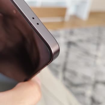 Yeni Alınan Samsung Telefonda Ekran ve Kasa Sorunu Yaşadım
