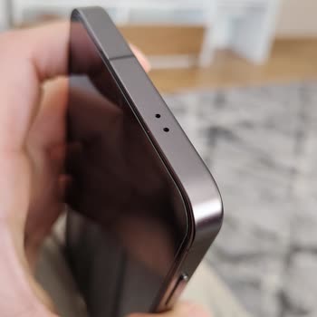 Yeni Alınan Samsung Telefonda Ekran ve Kasa Sorunu Yaşadım