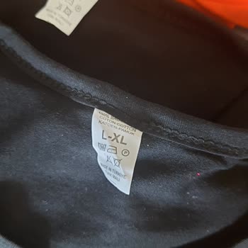 Yanlış Beden Ve Renklerde Hatalı T-shirt Gönderimi, Değişim Talebi