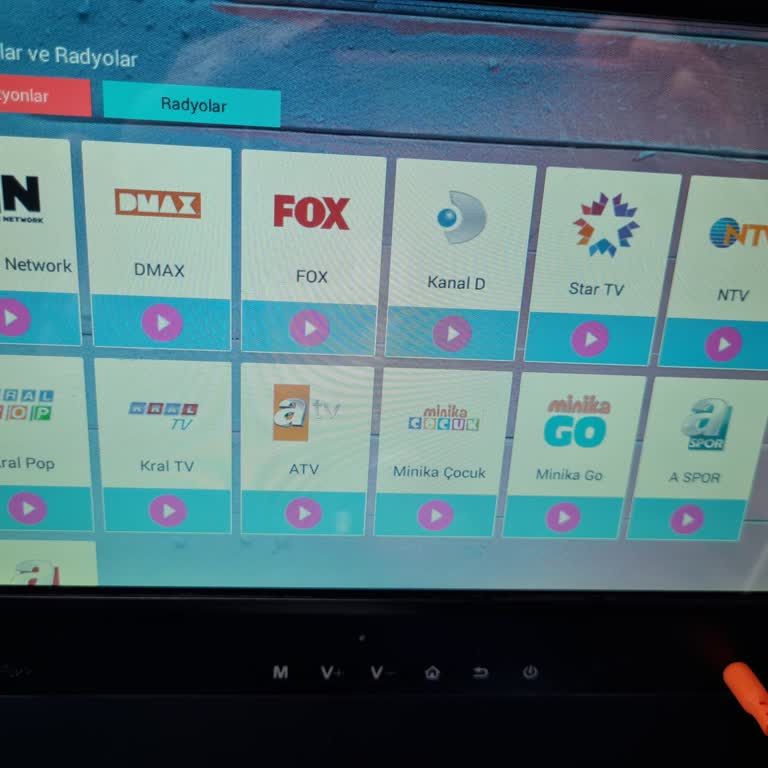 Otobüs Yolculuğunda Fox TV Yayınlanmıyor, Kanal Erişimi Kısıtlanıyor
