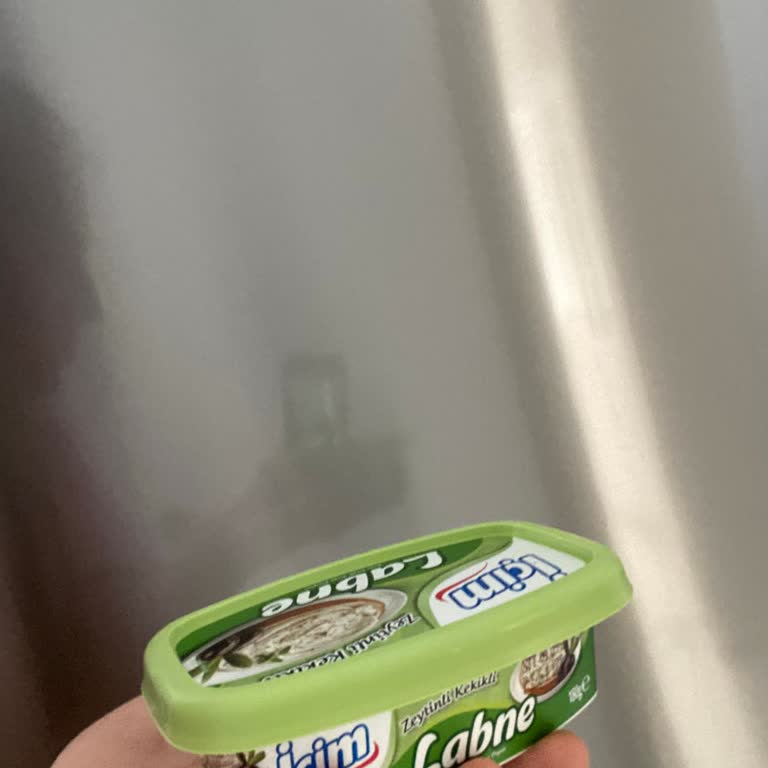 Labne Ürününün İçinden Yabancı Madde Çıkması Ve Hijyen Endişesi