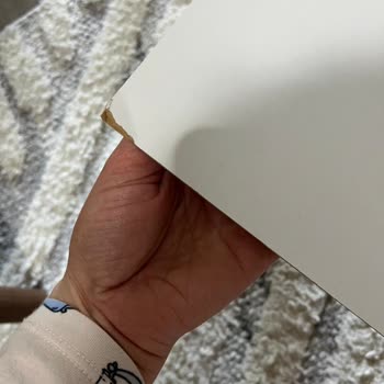 Kırık Gelen Dolap Parçaları Ve İlgisiz Müşteri Hizmeti Mağduriyeti