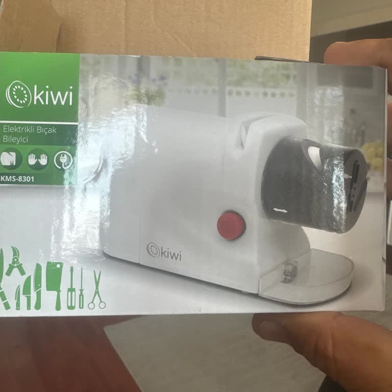 Kiwi.com Elektrikli Bıçak Bileyici Hem Kalitesiz Hem De Müşteri Hizmetleri İlgisiz