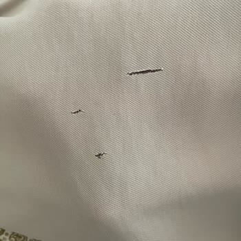 Kısa Sürede Yırtılan Gömlek Hayal Kırıklığı Yaşattı