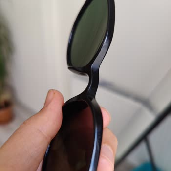 Ray Ban Gözlüğümde 3 Ayda Soyulma, Garanti Reddi Ve İlgisizlik Mağdur Etti