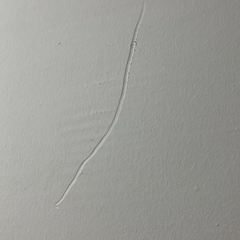 Montaj Sırasında Oluşan Ev Hasarı Ve Mağaza İlgisizliği