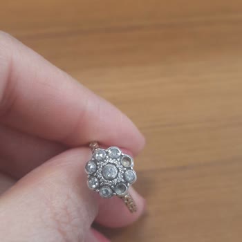 Elmas Yüzüğümün Taşları Düştü, Garanti Kapsamı Dışında Bırakıldı