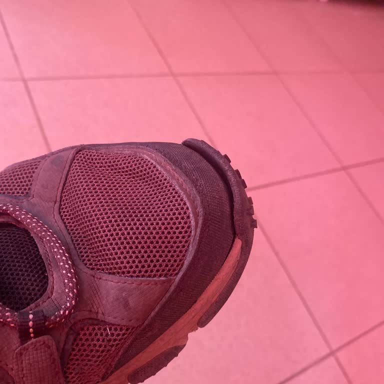 Skechers Ayakkabımın Tabanı Kısa Sürede Ayrıldı İade Kabul Edilmedi