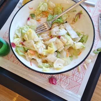 Metro Garden AVM Salata Kumpir'de Kaba Davranış Ve Kötü Müşteri Deneyimi