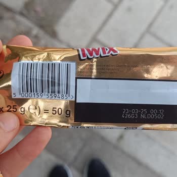 Yenir Market'te Tarihi Geçmiş Ve Bilinmeyen Markalı Ürünler Satılıyor