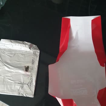 Çikolatanın İçinden Sinek Çıkması Nedeniyle Yaşanan Hijyen Sorunu