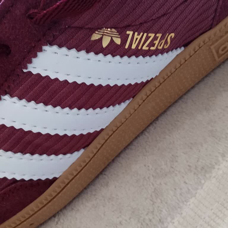 Aldığım Ayakkabı Orijinal Değil Ve Satıcı İletişim Kurmuyor