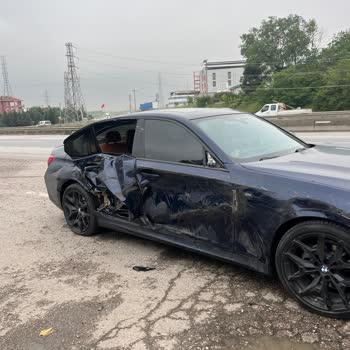 BMW 320i'nin Airbaglari açılmadı