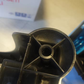 Avansas Kırık Ürün Gönderimi Ve Yetersiz Müşteri Hizmeti