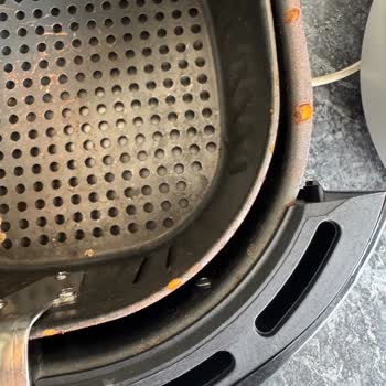 Garanti Biter Bitmez Paslanan Air Fryer Tavası Mağduriyeti