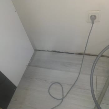 Vestel Bulaşık Makinesi Kurulum Hatası Sonrası Su Baskını Ve Hasar