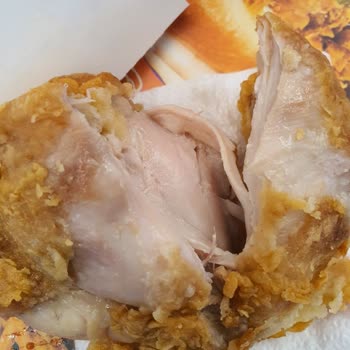 Popeyes Palmcity Şubesinde Çiğ Tavuk Ve İlgisizlik Sorunu