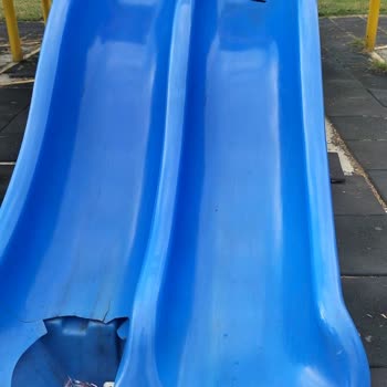 Piknik Alanındaki Tuvalet Ve Mescit Temizliği Yetersizliği