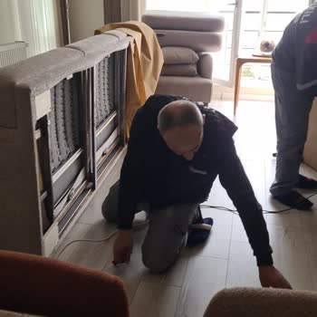 Koltuk Takımının Çelik Kasası Kısa Sürede Eğildi, Servis Çözümü Yetersiz Kaldı