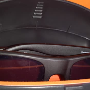 Kırılan Gözlük Çerçevesi Ve Yetersiz Garanti Hizmeti