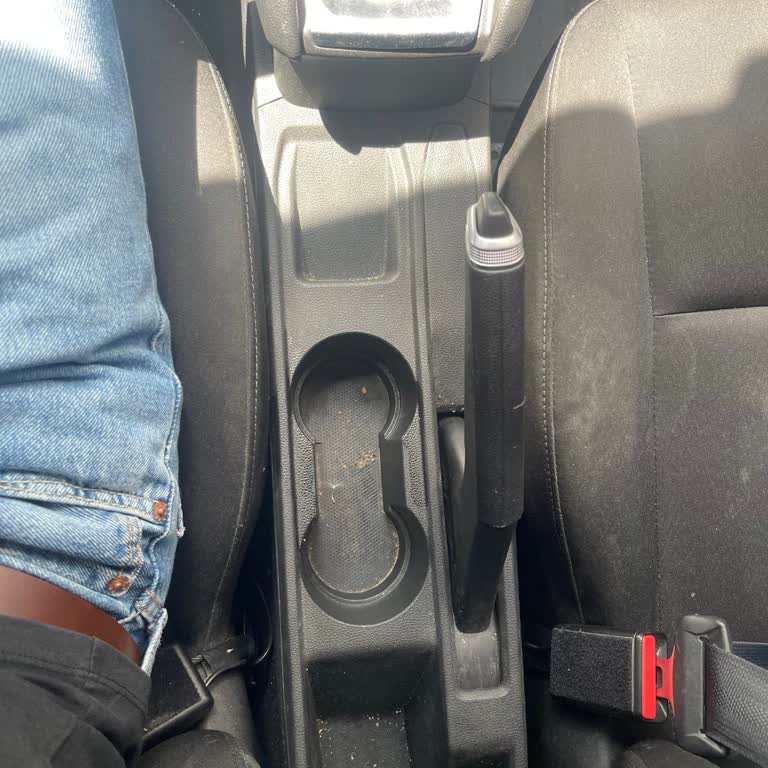 Autoland Beylikdüzü Ofisinde Kötü Hizmet Ve Yanıltıcı Araç Teslimatı
