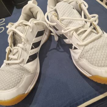 Adidas Ayakkabının File Kısmı 5 Ayda Yırtıldı, FLO İade Etmedi