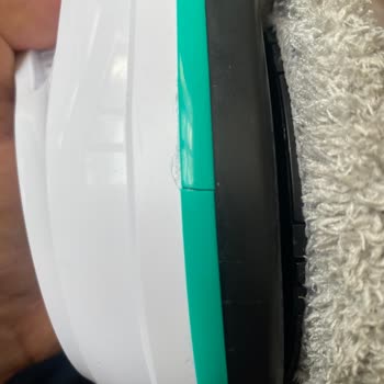 Servisten Kırık Ve Arızalı Dönen Cam Silme Robotu Şoku