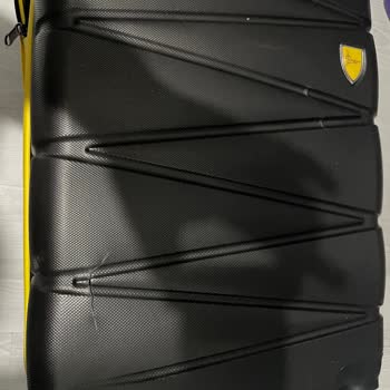 Yeni Alınan Bavulum Uçuş Sonrası Hasar Gördü, Çözüm Bekliyorum