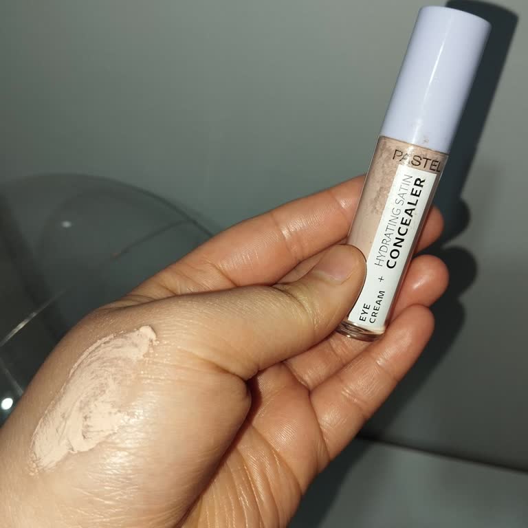 Pastel Kapatıcı Kısa Sürede Bozuldu Göz Altlarımı Yakıyor!