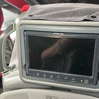 Uzun Yolculukta Priz Ve Emniyet Kemeri Sorunu