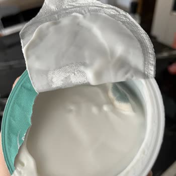 Aldığım Probiyotik Yoğurtta Küf Çıktı, Firma Dönüş Yapmıyor