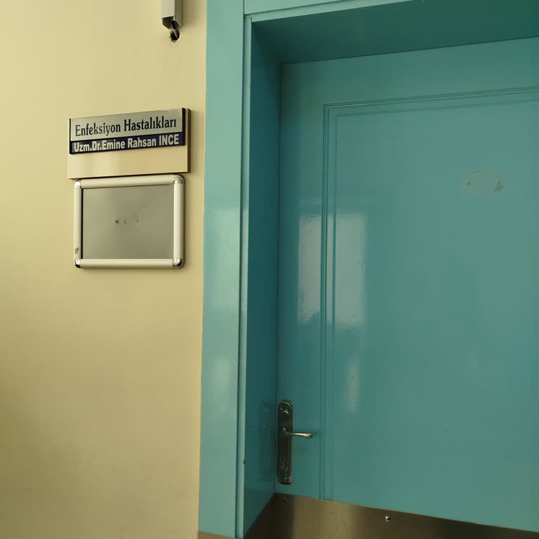 Aşı Randevusu İçin Kayıt Karmaşası Ve İlgisizlik