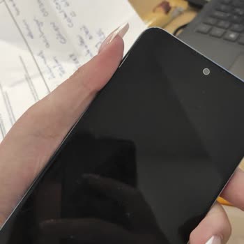 Xiaomi Garantili Telefonun Ekran Sorunu Garanti Kapsamında Onarılmadı