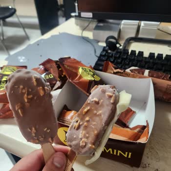 Aldığım Magnum Paketinde Bozuk Ürün Ve İletişim Eksikliği