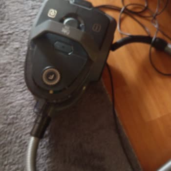 Elektrikli Süpürge Arızası ve İade Sürecinde Yaşanan Sorunlar