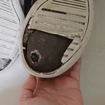 Puma Ayakkabımın Tabanı Kısa Sürede Döküldü Değişim Talebim Reddedildi