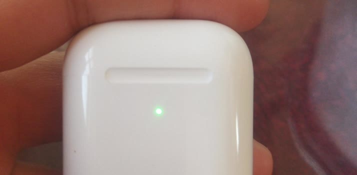 Apple Yeni Alınan Airpods Pro Bağlantı Ve Işık Sorunu Yaşatıyor