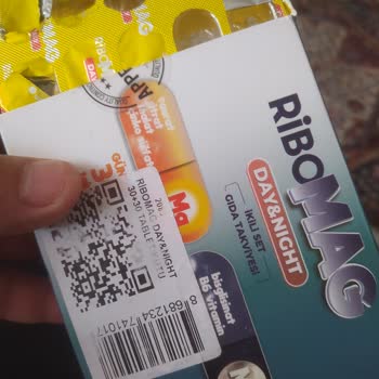 Ribogen İlaç Ribomag Day&Night Ürününü Kullandım Her Tarafım Ağrımaya Başladı