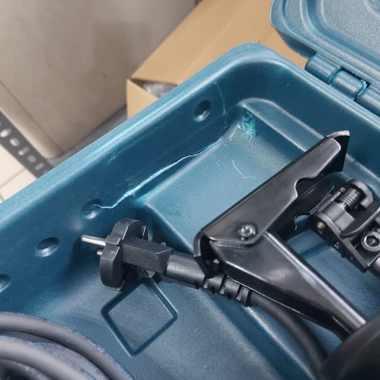 Kırık Gelen Testere Ve Geciken Çözüm Nedeniyle Mağduriyet Yaşadım