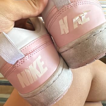 Kısa Sürede Yıpranan Ayakkabı Ve Yetersiz İnceleme Süreci